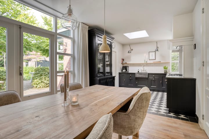 Foto 19 van Ambonstraat 9