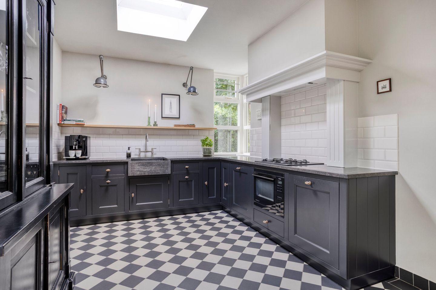 Photo 20 of Ambonstraat 9