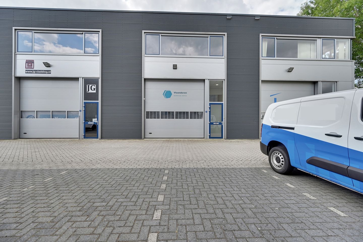 Bekijk foto 1 van Zepto 4