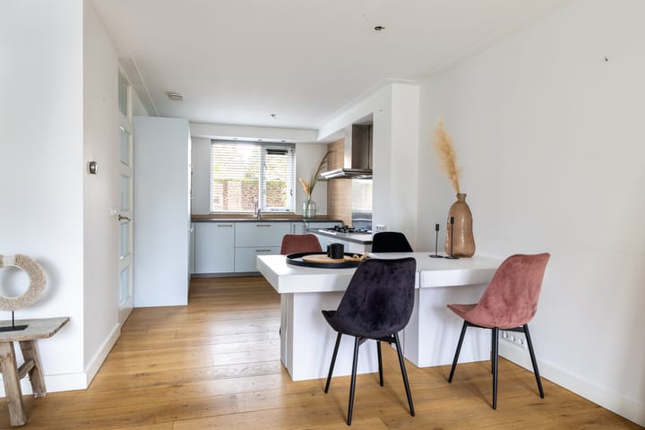 Foto 12 van Den Elst 15