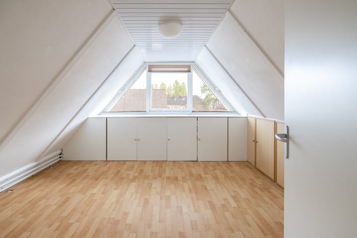 Foto 25 van Den Elst 15