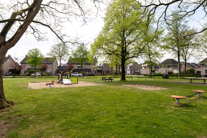 Foto 36 van Den Elst 15