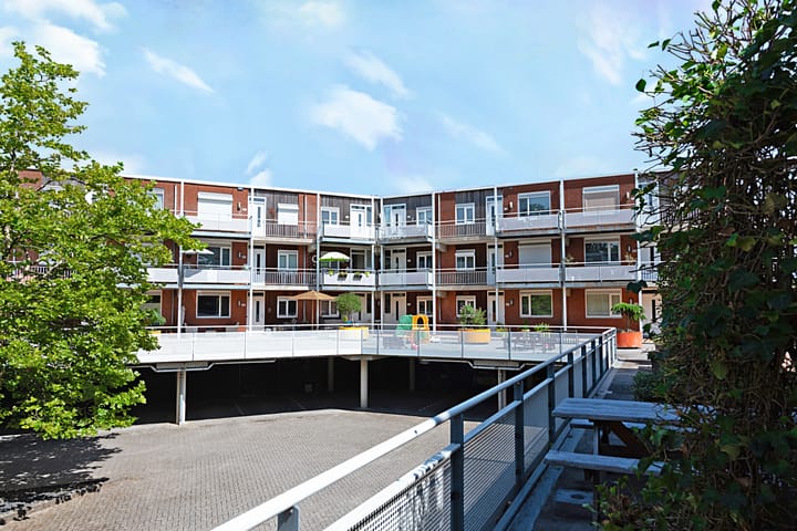 Foto 4 van Sara Burgerhartsingel 391