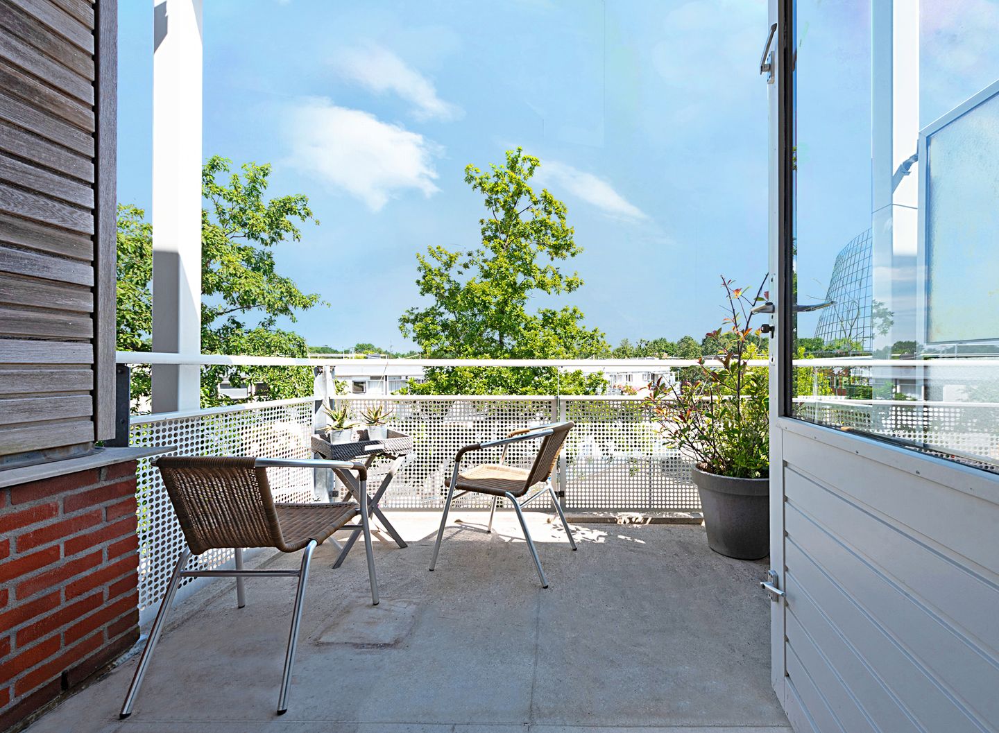 Foto 14 van Sara Burgerhartsingel 391