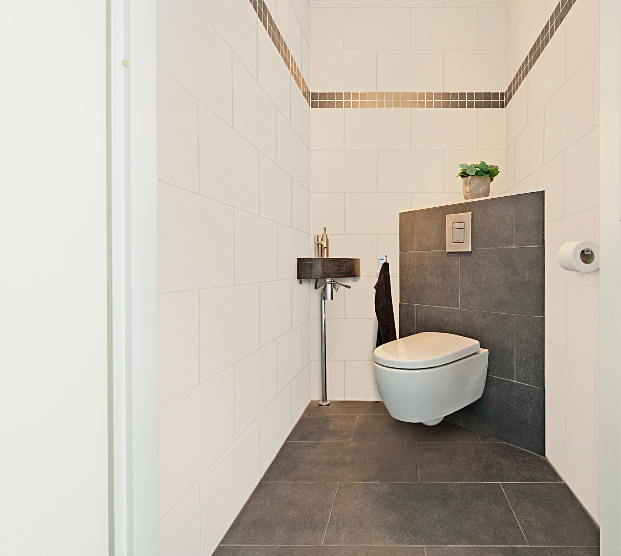 Foto 18 van Sara Burgerhartsingel 391