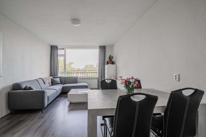 Foto 14 van Acaciaplein 132