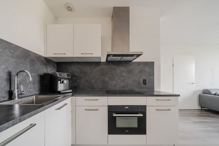 Foto 18 van Acaciaplein 132