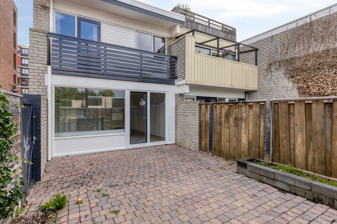 Photo 26 of Fresiastraat 57