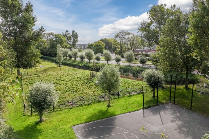 Foto 35 van Acaciaplein 132