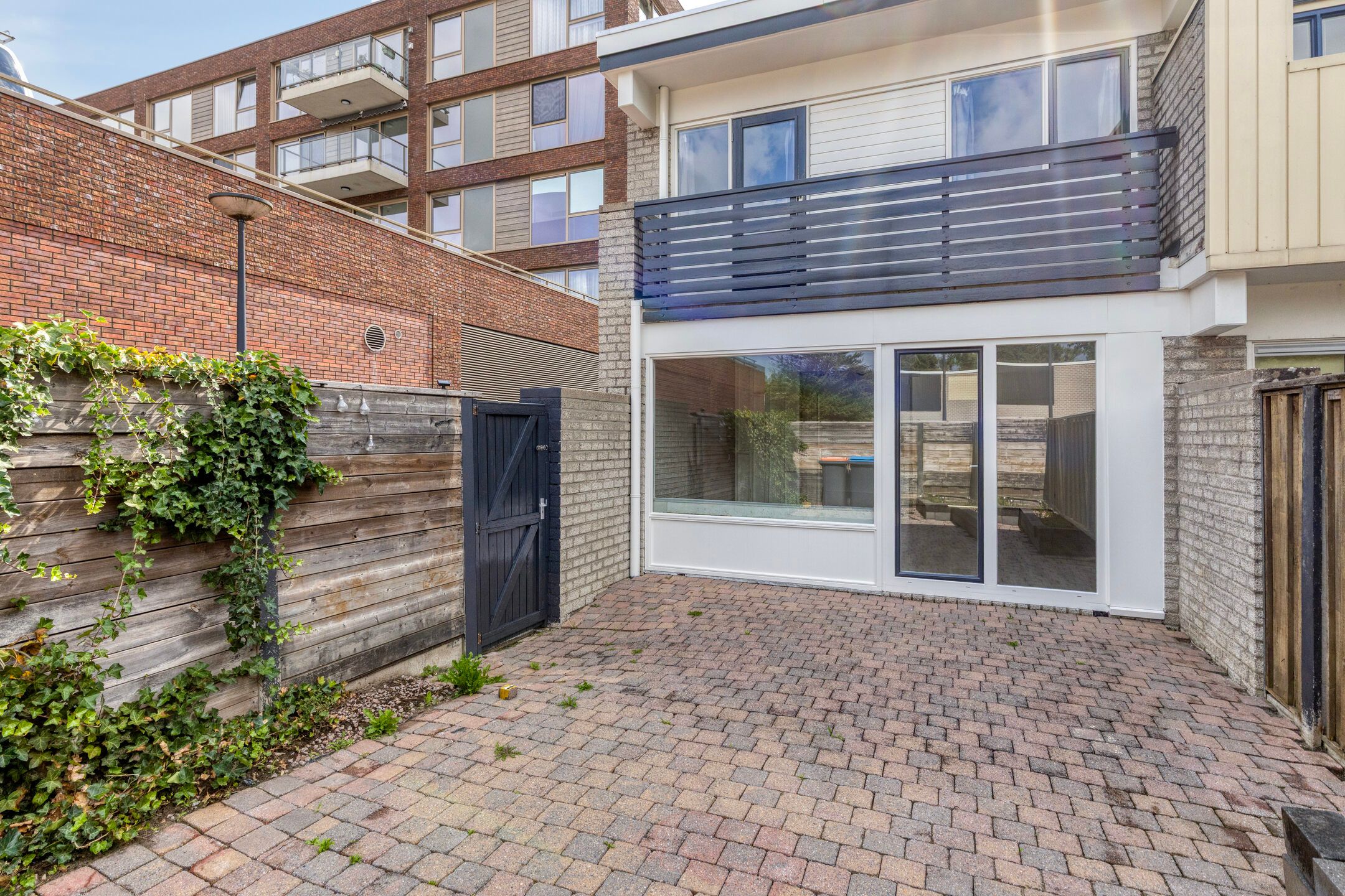 Photo 27 of Fresiastraat 57