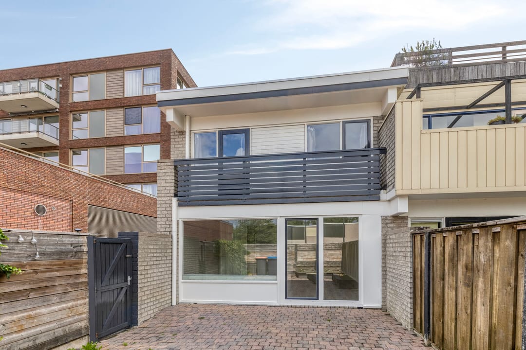 Photo 28 of Fresiastraat 57