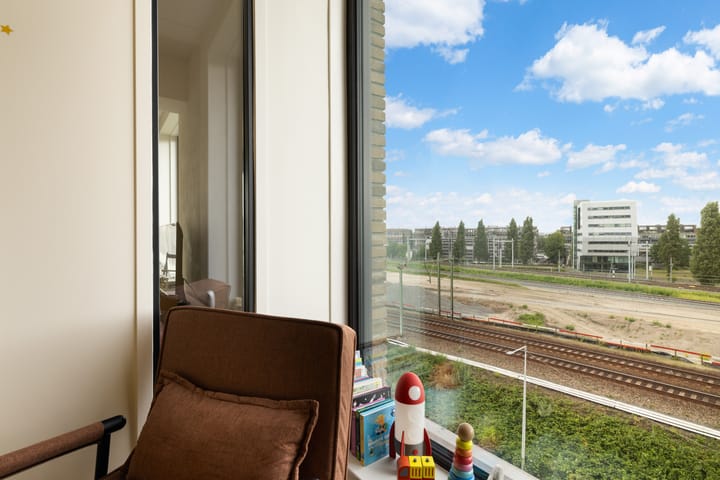 Foto 20 van Isaac Titsinghkade 239