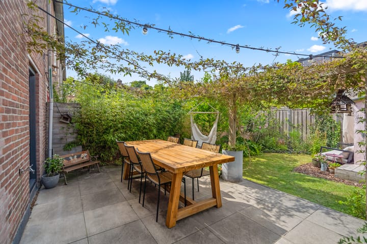 Foto 3 van Van der Steenstraat 13