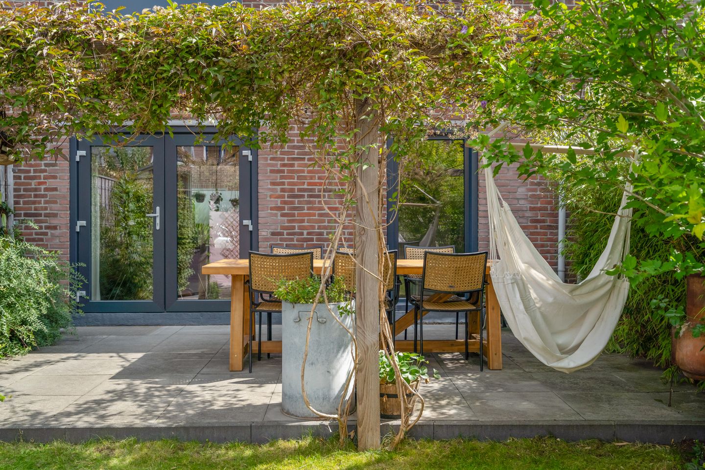 Photo 29 of Van der Steenstraat 13