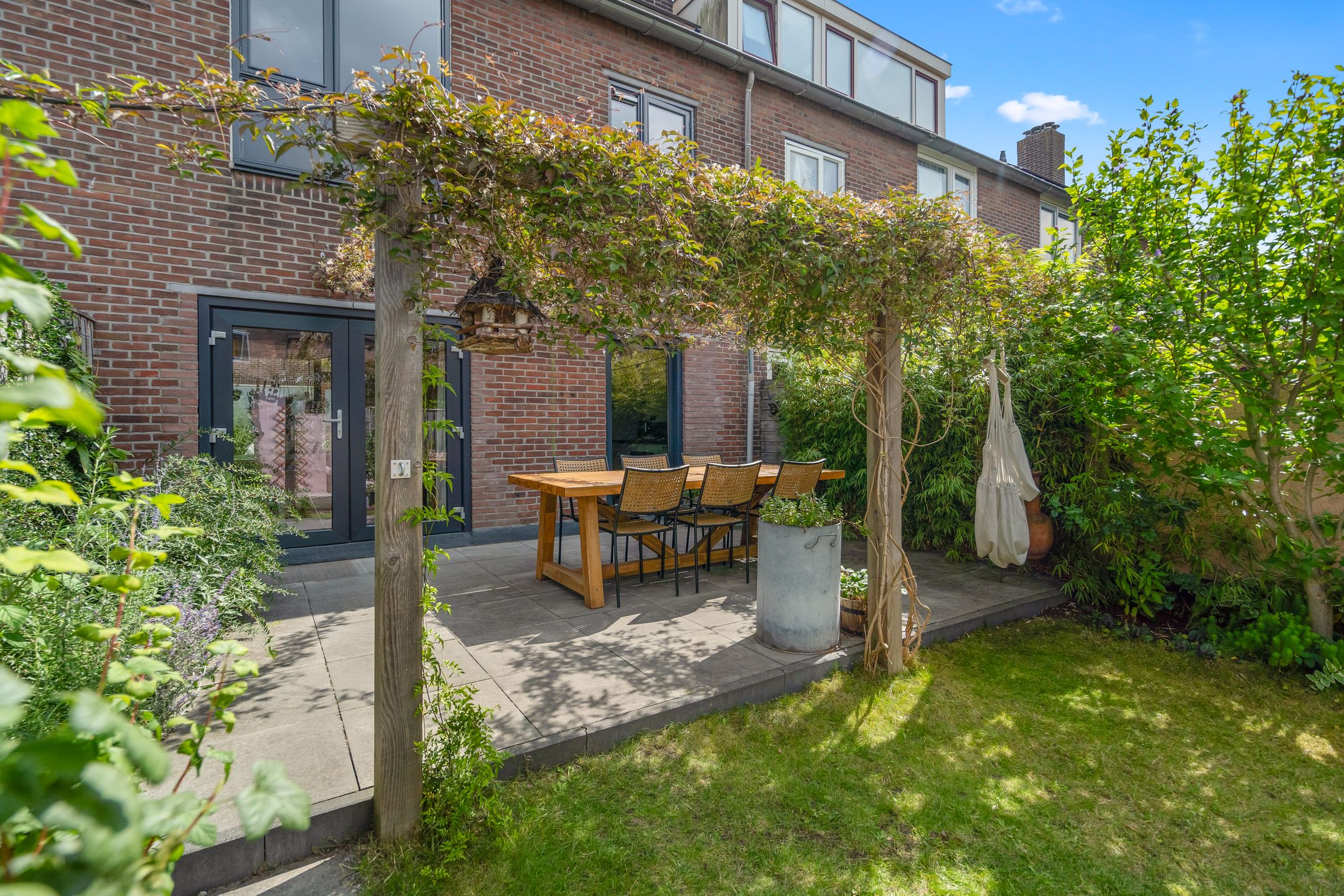 Photo 30 of Van der Steenstraat 13