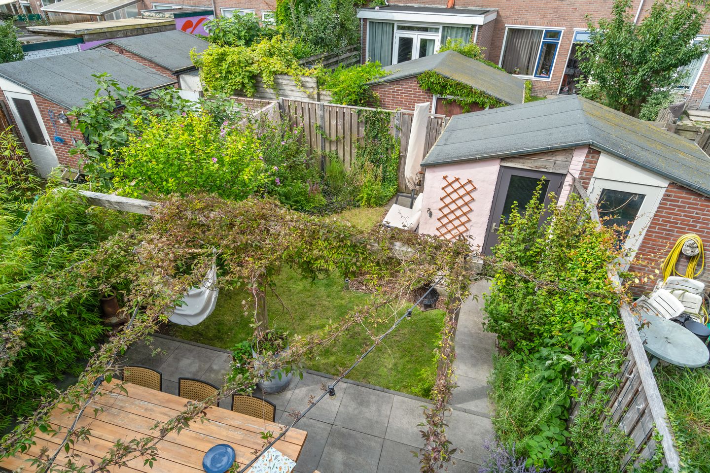 Photo 40 of Van der Steenstraat 13