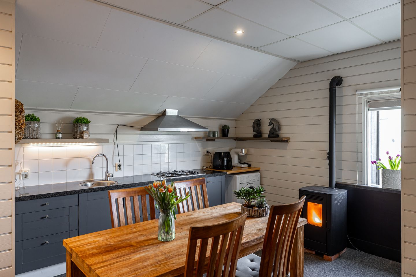 Foto 35 van Friesestraatweg 14