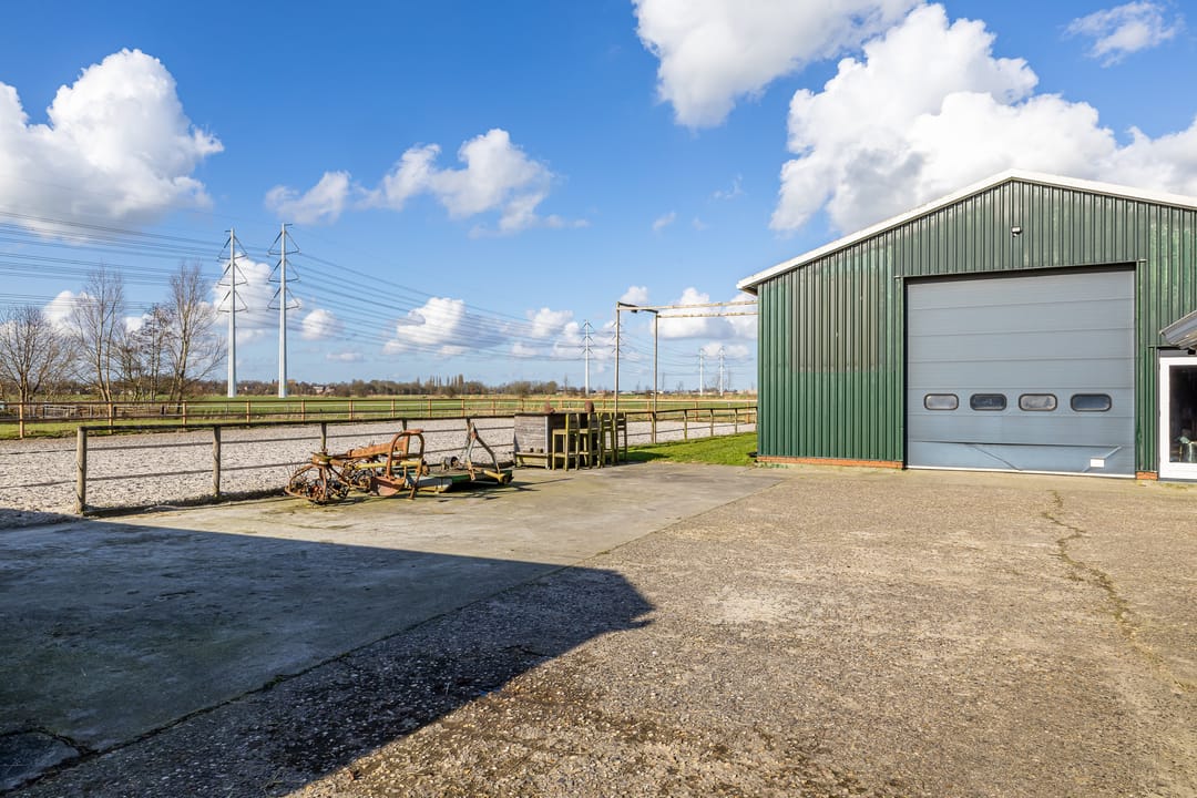 Foto 47 van Friesestraatweg 14