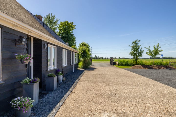 Foto 54 van Friesestraatweg 14