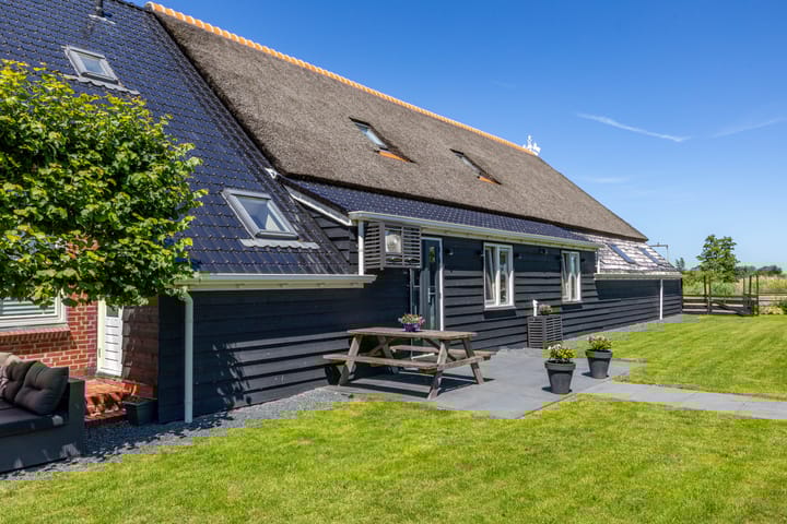 Foto 56 van Friesestraatweg 14