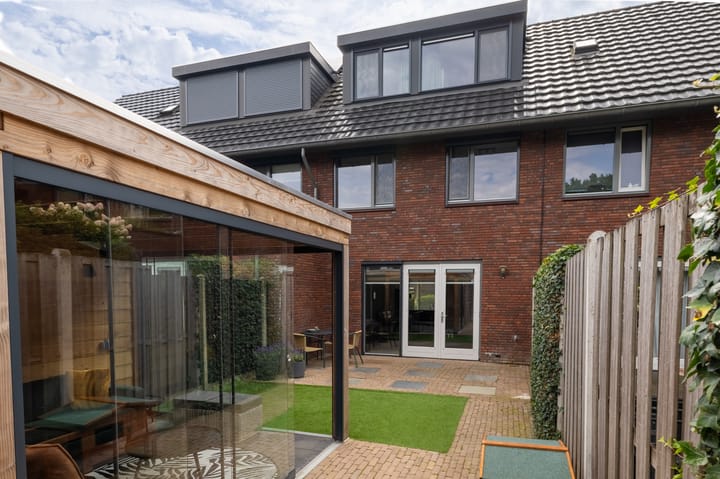 Foto 25 van Papaverhof 7