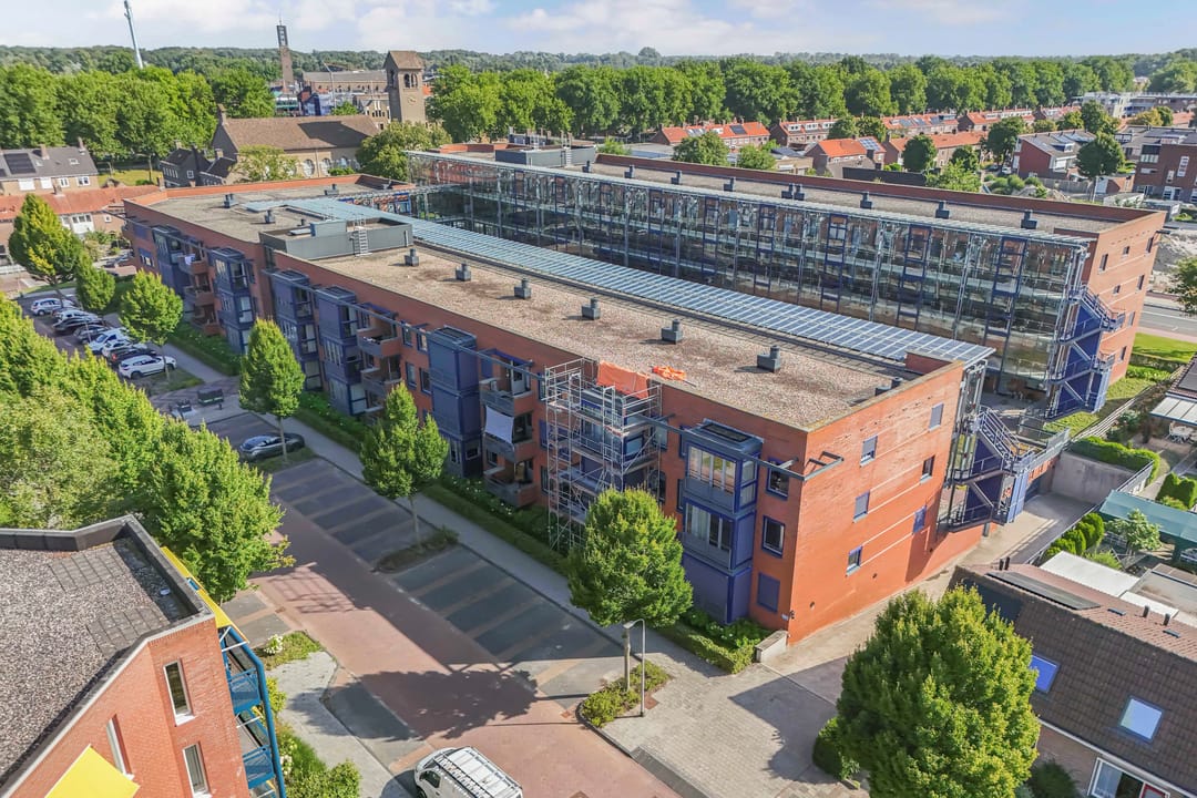 Foto 32 van Nagelerstraat 52