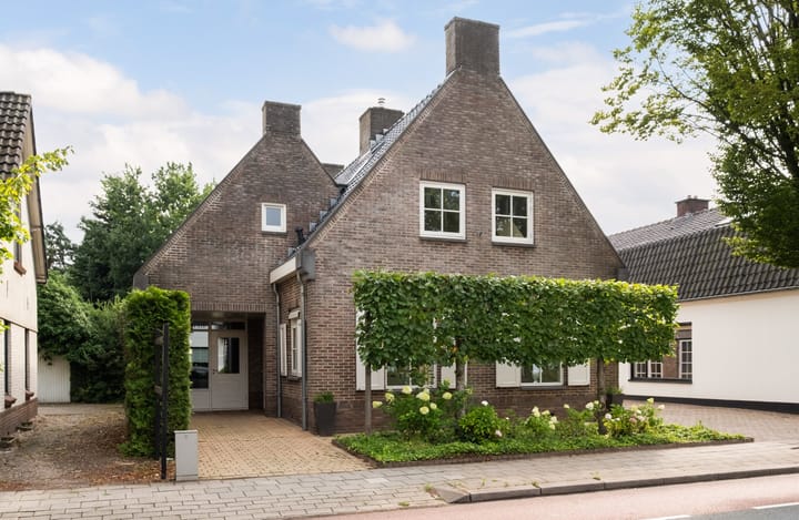 Photo 1 of Dorpsstraat 36