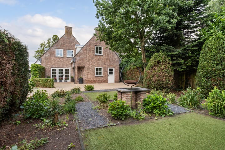 Foto 2 van Dorpsstraat 36