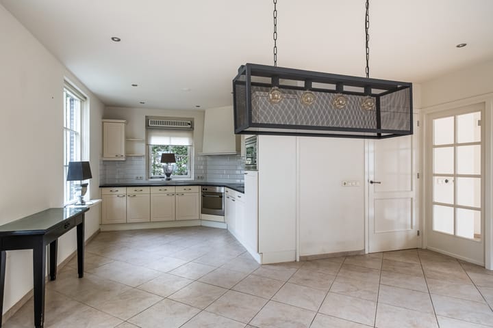 Photo 10 of Dorpsstraat 36