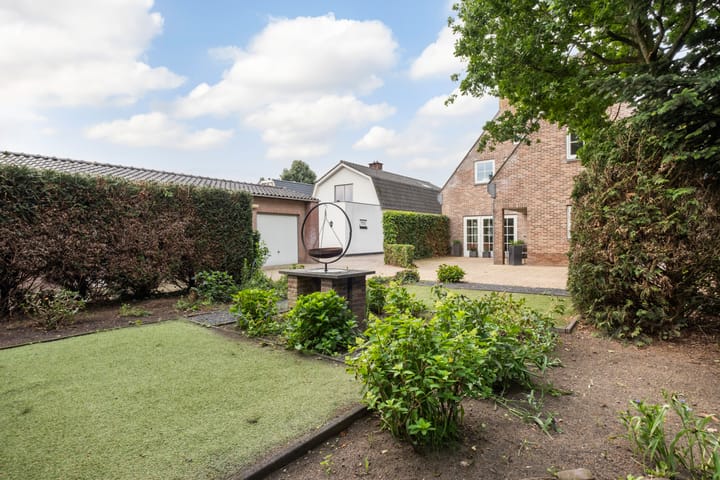 Photo 40 of Dorpsstraat 36