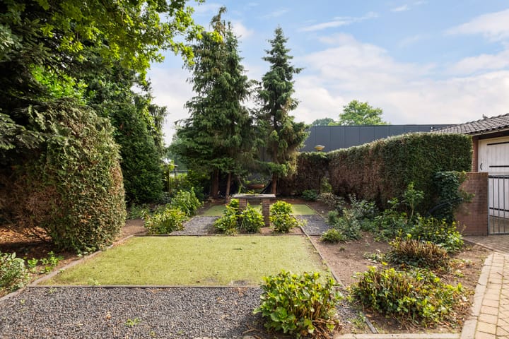 Photo 41 of Dorpsstraat 36