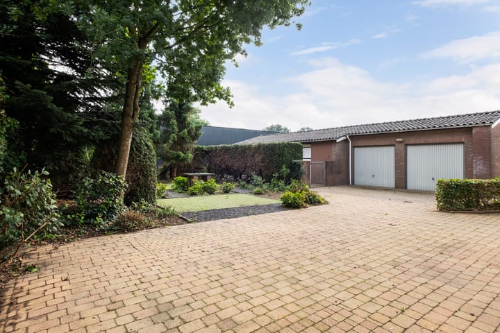 Photo 44 of Dorpsstraat 36