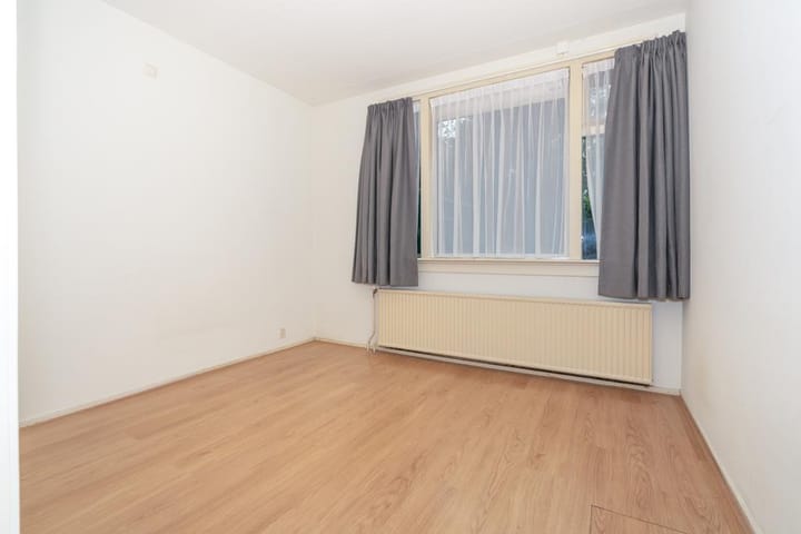 Foto 20 van Breitnerlaan 2-A