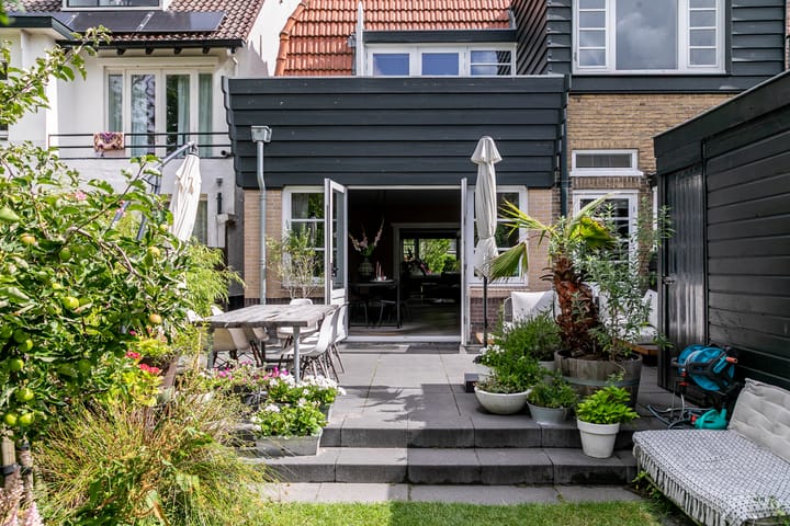 Photo 35 of Zomerluststraat 15