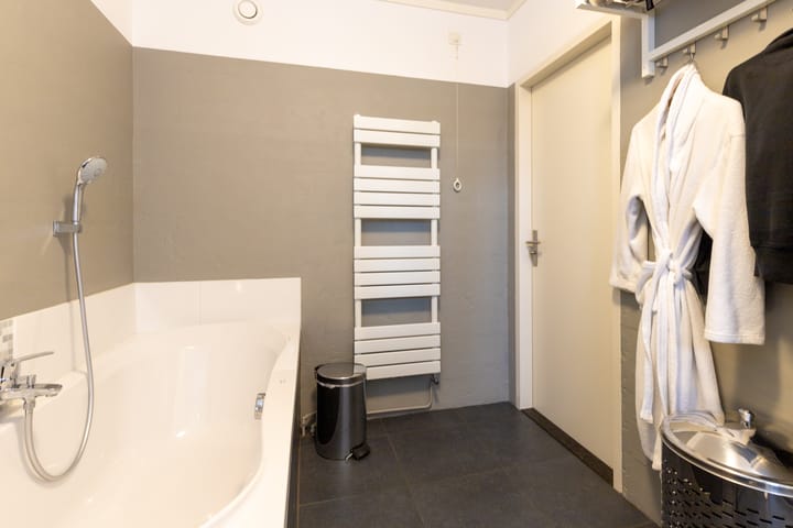 Photo 12 of Hillegommerdijk 343