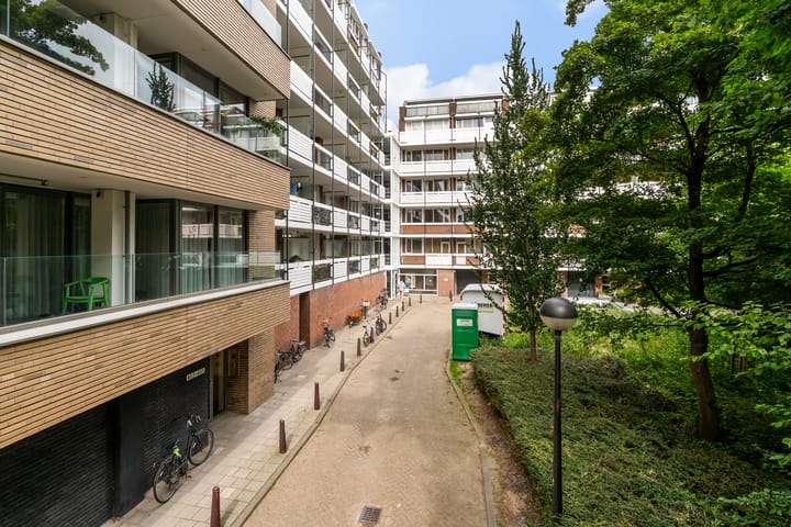 Foto 24 van Frederikstraat 399