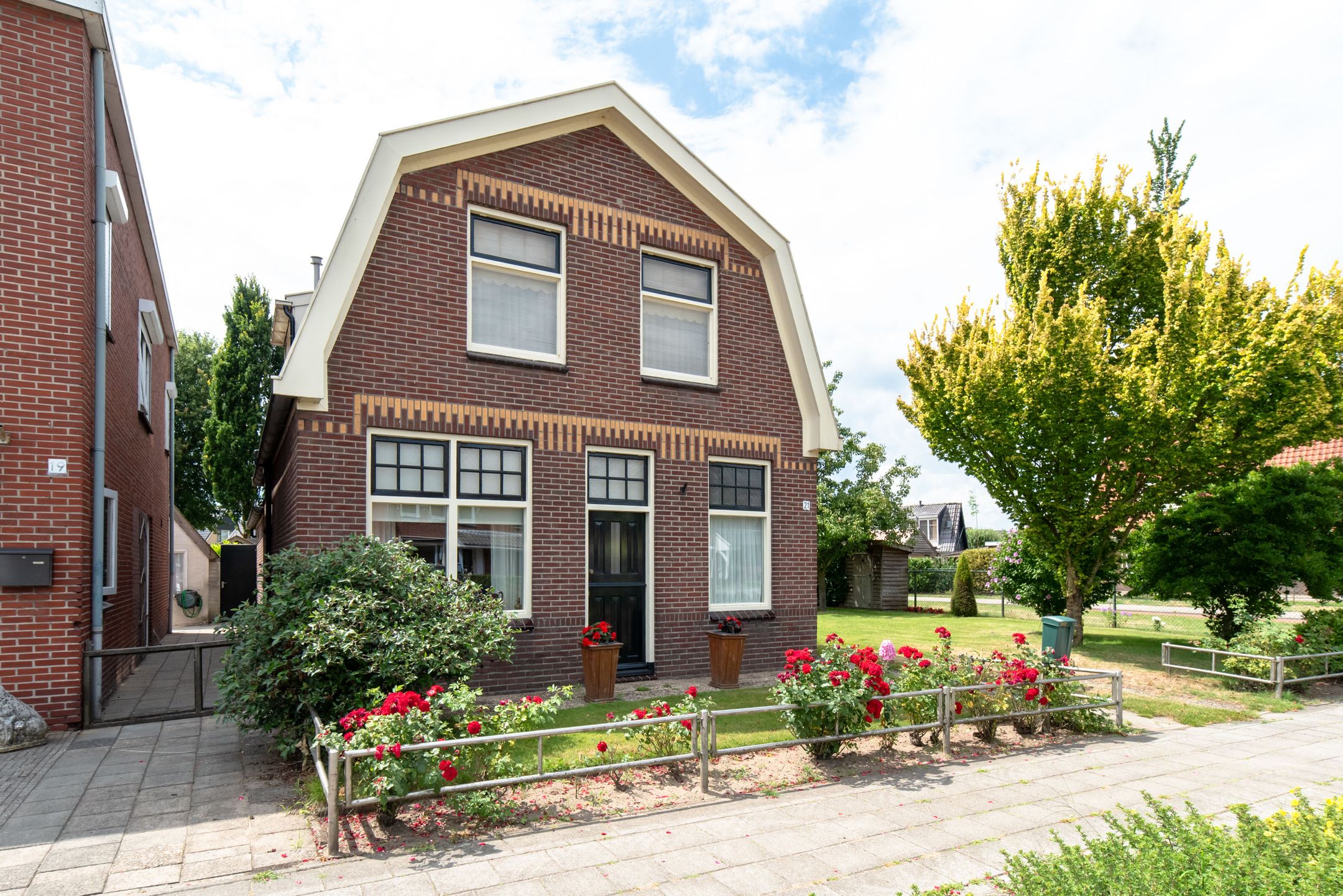 Photo 3 of Nijverdalseweg 21