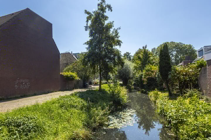 Foto 30 van Locksweer 1