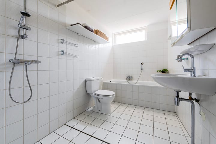 Foto 24 van Cob Balkplein 46