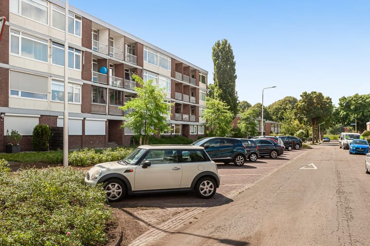 Foto 1 van Newtonstraat 73