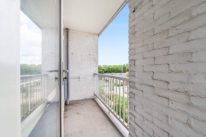 Foto 10 van Newtonstraat 73