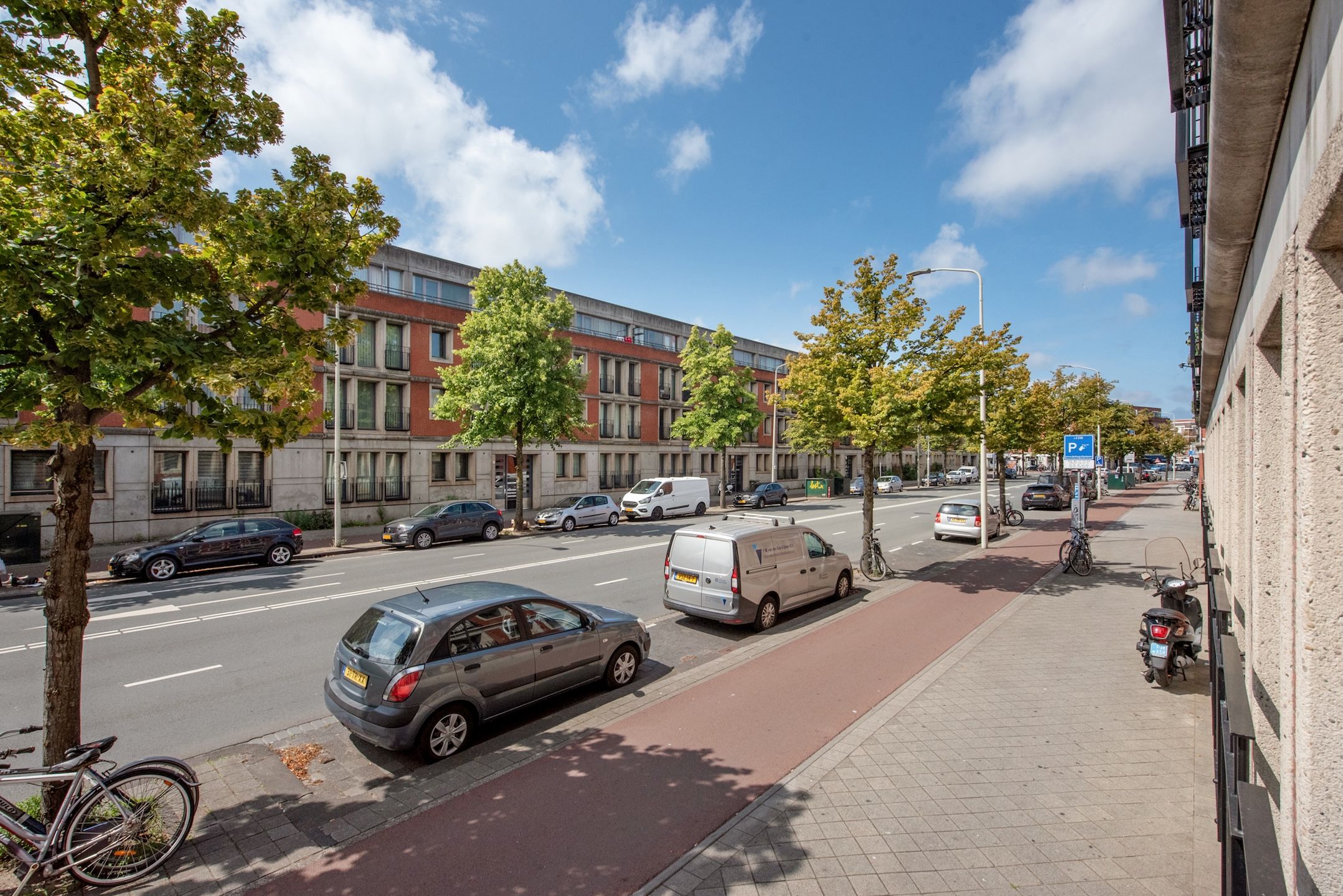 Foto 21 van Van der Helststraat 121