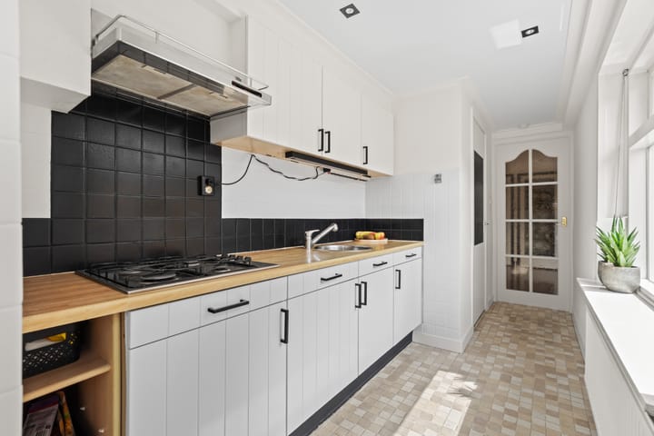 Foto 7 van Dahliastraat 4