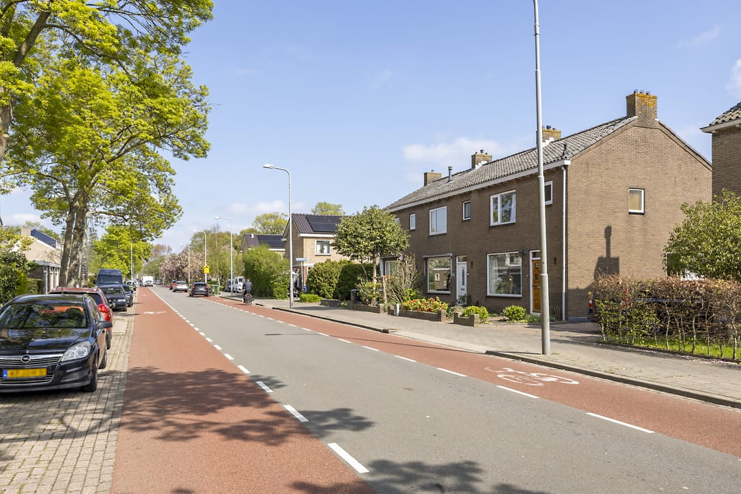 Photo 32 of Mozartstraat 60