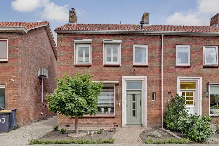 Photo 1 of Lijsterbesstraat 8