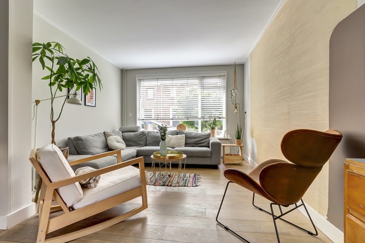 Photo 8 of Lijsterbesstraat 8