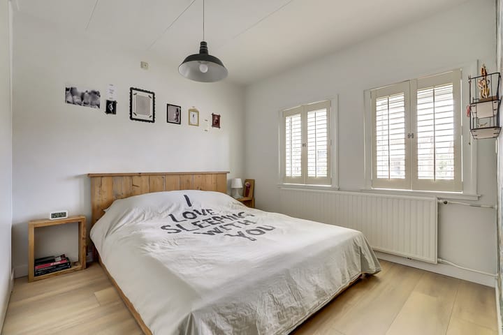 Photo 18 of Lijsterbesstraat 8