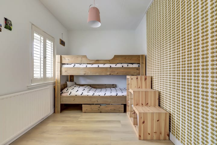 Photo 20 of Lijsterbesstraat 8