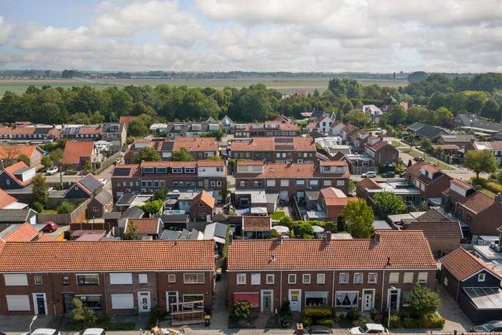 Photo 30 of Lijsterbesstraat 8