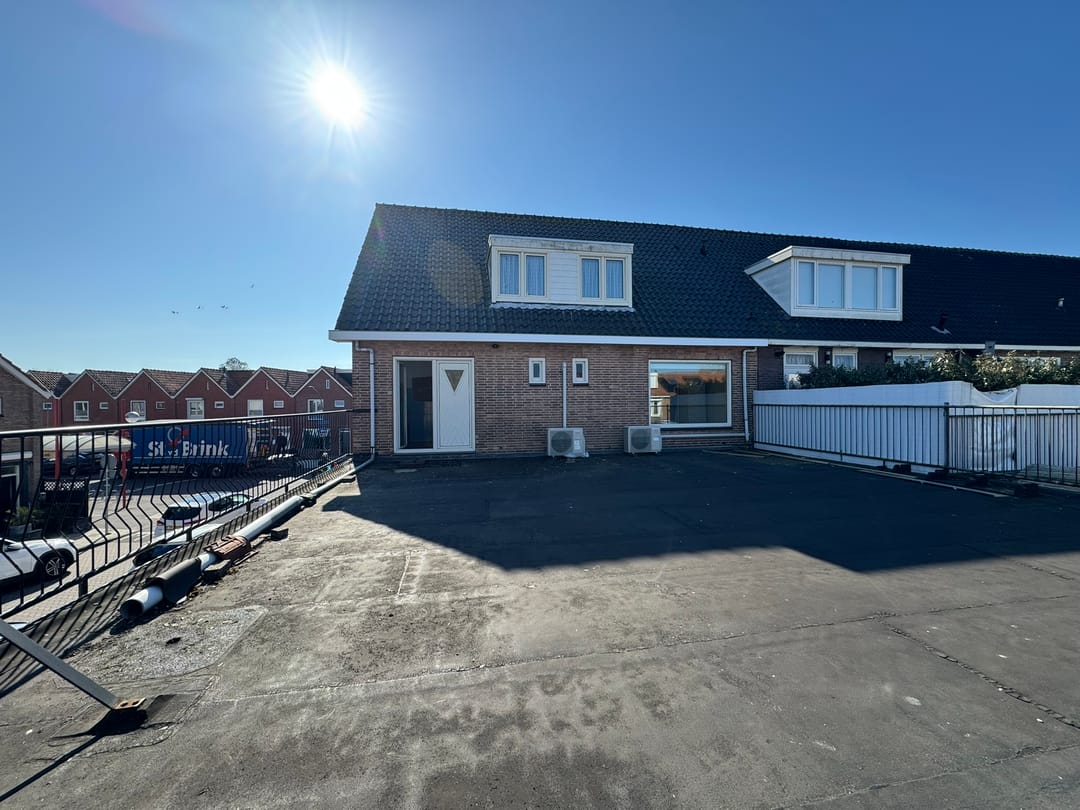 Photo 2 of Burgemeester van Baarstraat 34